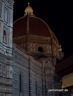 Dom in Florenz bei Nacht